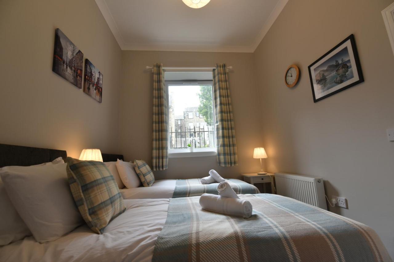 Pleasance Apartment Ground Floor Main Door Access เอดินบะระ ภายนอก รูปภาพ
