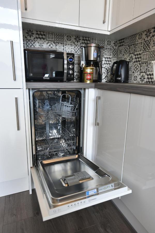 Pleasance Apartment Ground Floor Main Door Access เอดินบะระ ภายนอก รูปภาพ